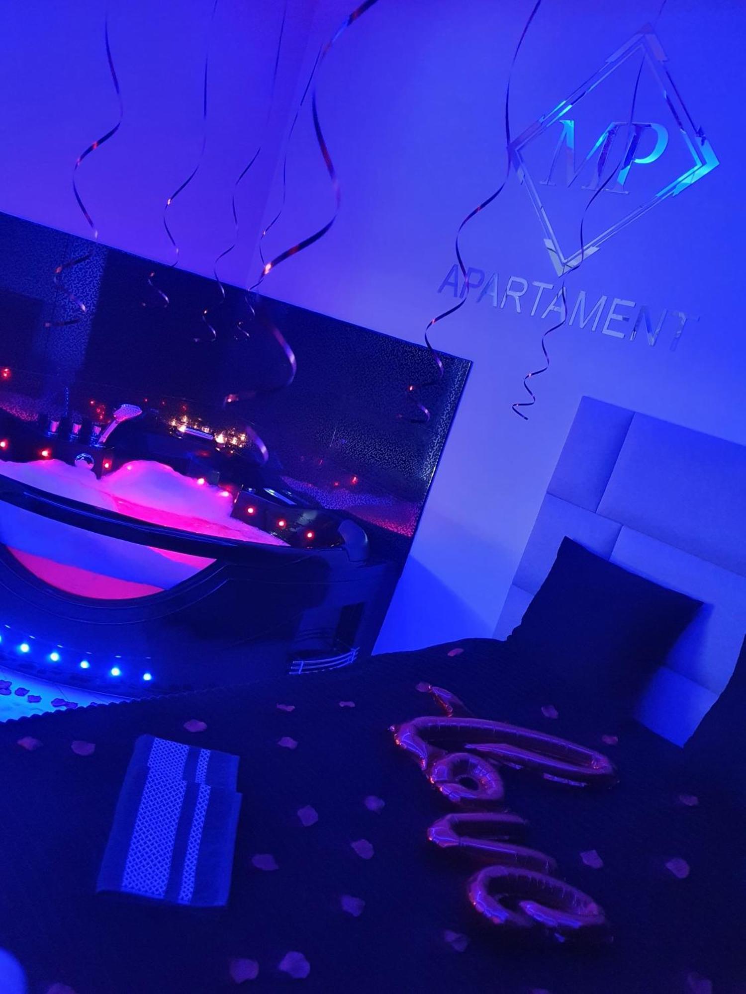 Mp Apartament Bialystok Jacuzzi エクステリア 写真